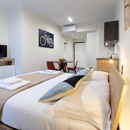 Velasquez Apartments - A - San Siro Милан Экстерьер фото
